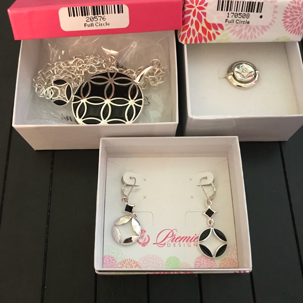 Set Full Circle - image 1